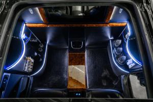 Luxury Akumal to Cancun Airport Transfer