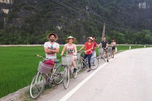 Hanoi Epic 4-Day Tour: Hanoi, Ninh Binh, Halong Bay