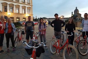 Florence Sunset Bike Tour with Aperitivo Picnic