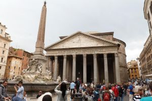 Rome Highlights Golf Cart Tour with Gelato Tasting