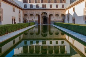 Alhambra & Albaicín Private Tour