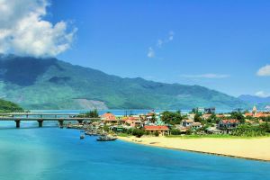 Private Hoi An City Tour from Hue