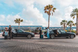 VIP Luxury Sedan Airport Transfer in Aruba