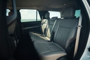 VIP Luxury SUV Airport Transfer in Aruba