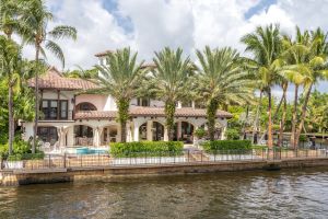 Discover Miami Full-Day Tour with Shopping