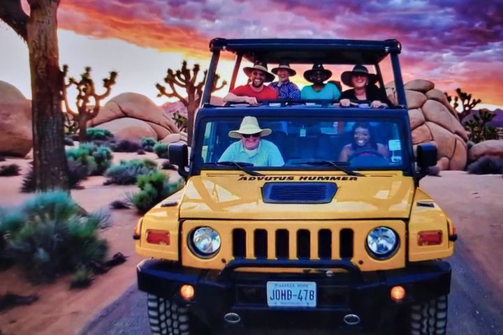 Palm Springs Jeep or H-1 Hummer tour to Joshua Tree  image