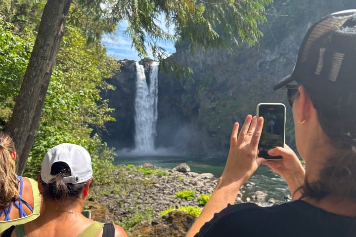Private Snoqualmie Falls Tour image