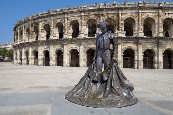 Marseille Cruise Excursion to Les Baux de Provence & Arles image