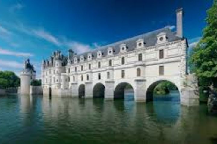 Loire Valley Castles private day tour from Paris by train image