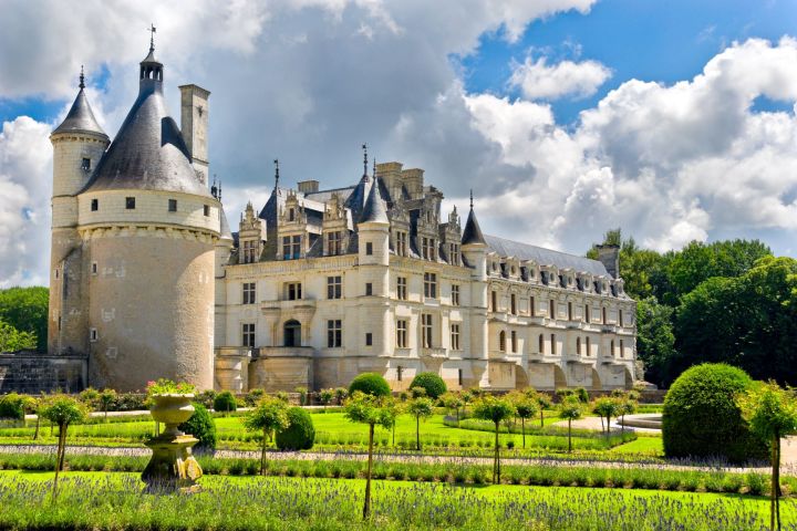 Loire Valley Castles private day tour from Paris by train image