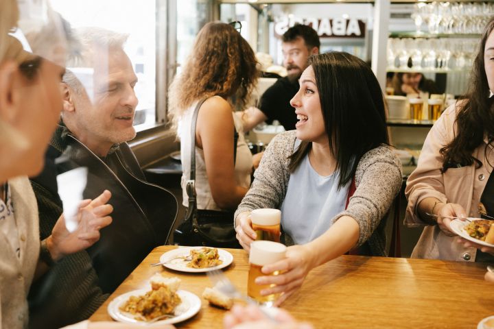 San Sebastian Pintxos & Wine Tour in a Local Neighborhood image