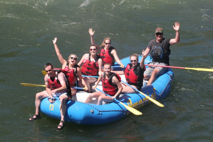 Half Day Deschutes River Whitewater Adventure (13 mile) image