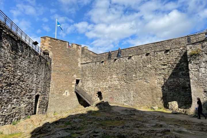 Outlander Castles & The Scottish Countryside Day Tour image