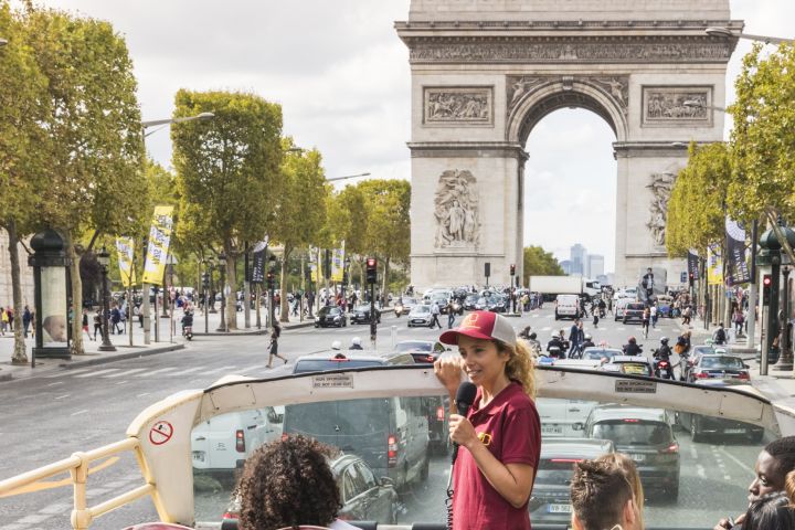 Paris Essential: 24hr Hop-On Hop-Off Sightseeing Bus Tour + River Cruise image