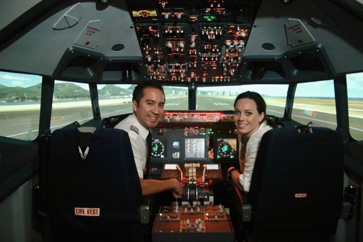 30-Minute Boeing-737 Flight Sim - Anaheim, CA image