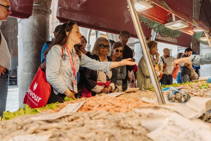 Tastes and Traditions of Venice: Rialto Market Tour image