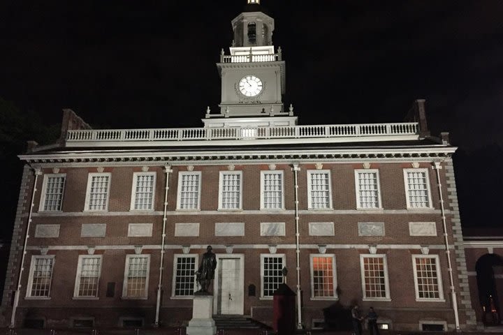 Haunted Philadelphia: Spirits of '76 Ghost Tour image