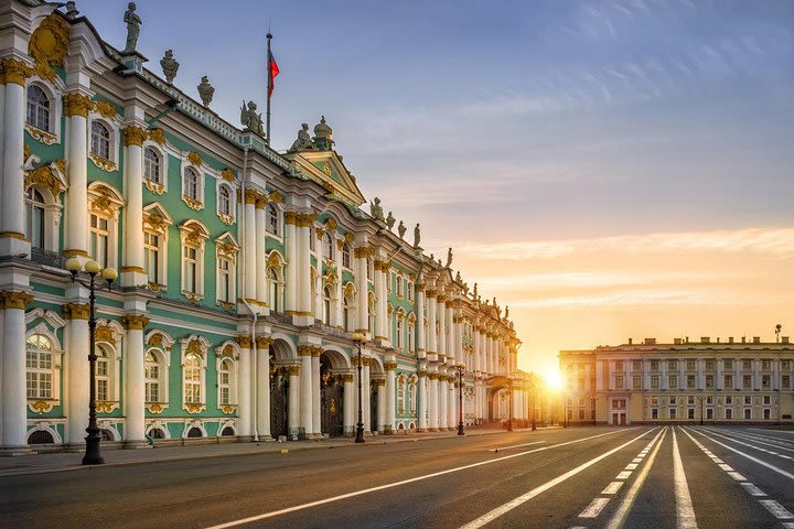 1-day Tour to Saint-Petersburg from Moscow (Hermitage Museum and sights tour) image