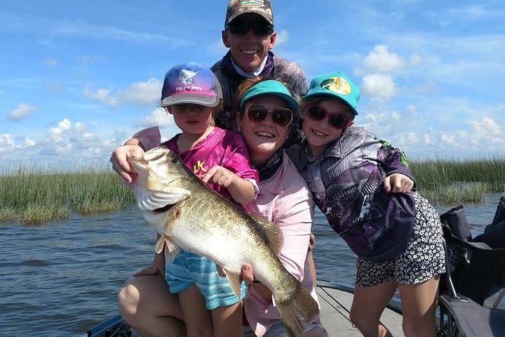 Lake Okeechobee Fishing Trip Near Fort Myers image