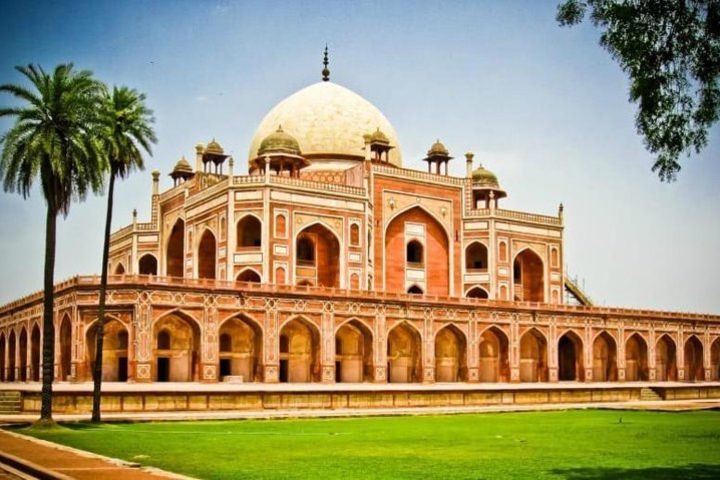1 Day Delhi and 1 Day Agra Trip by Car-All inclusive from Delhi image