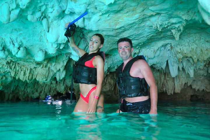 Full-Day Tour of Tulum Ruins and Cenotes with Lunch image