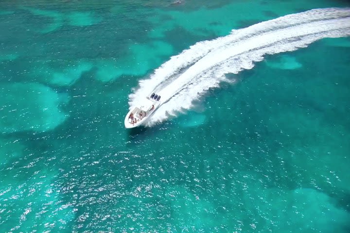  Speed Boat & Snorkeling Tour Pinel & Tintamarre Islands for CRUISE SHIP GUESTS image