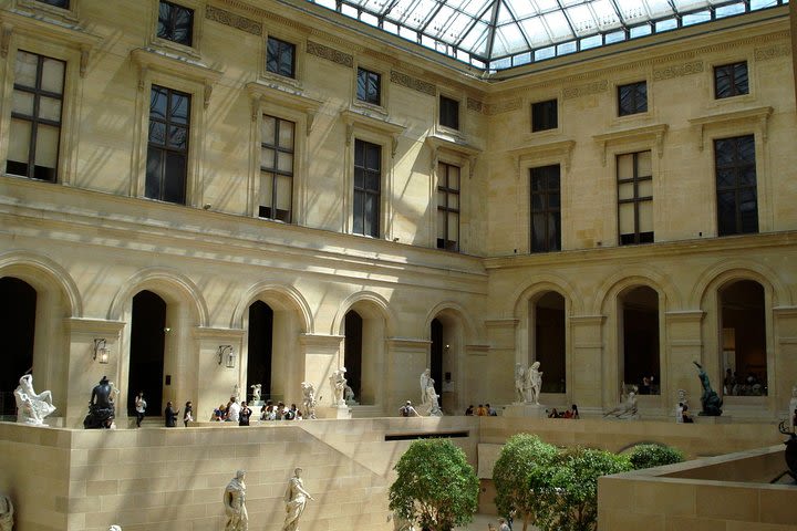 Skip the Line: A Day in Paris with Louvre Reserved Access Ticket & Cruise image