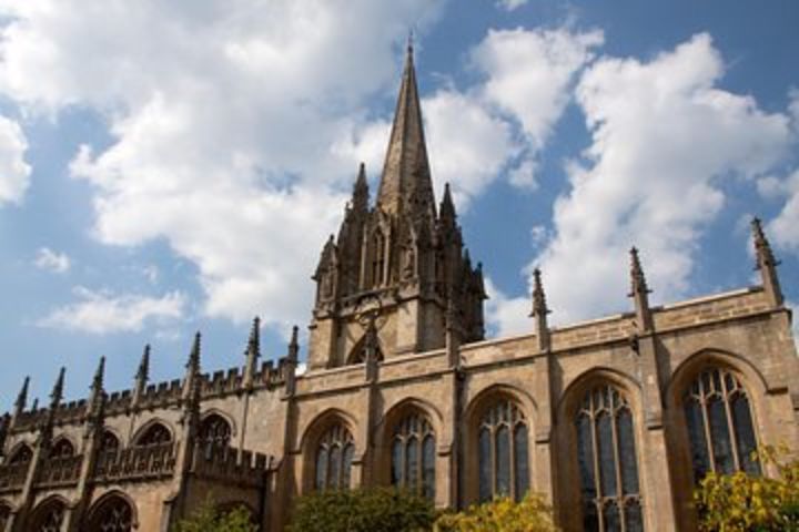 Private Oxford Walking Tour With University Alumni Guide image