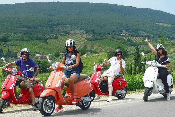 Tuscany Vespa tour from Florence with San Gimignano visit - Small group image