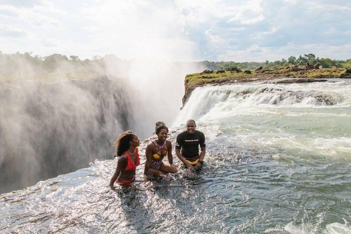 Angel Pool at Livingstone Island with Breakfast image