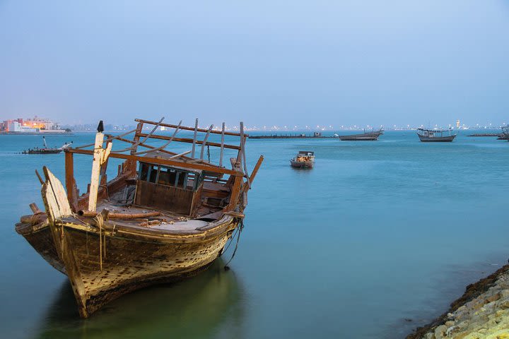 Two Sides to Muharraq Sea Tour (where tradition meets modernity) image