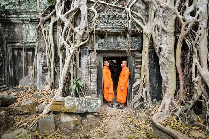 Sunrise at Angkor Wat, Bayon and Ta Prohm Temple image