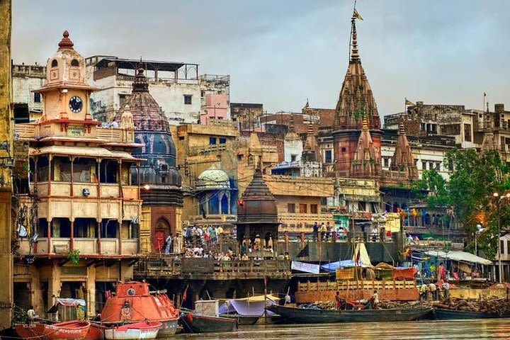 Afternoon tour of Varanasi with Evening Boat ride & Dinner image