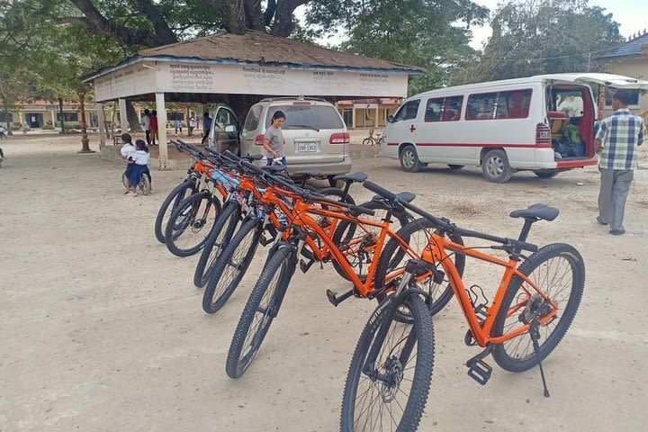 Killing Field & Paddy Rice Fields Bike Ride image