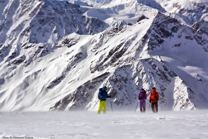 8-Day Mount Elbrus Climbing Tour from Mineralnye Vody image