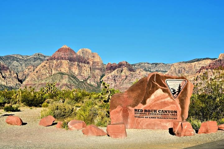 Red Rock Canyon and Seven Magic Mountains Tour with Ghost Town option image