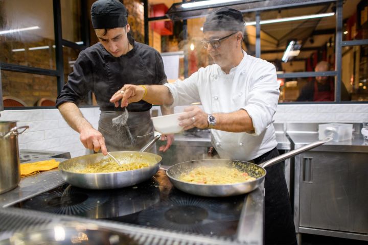 Authentic Bari Cooking Class: Pasta & Tiramisu image