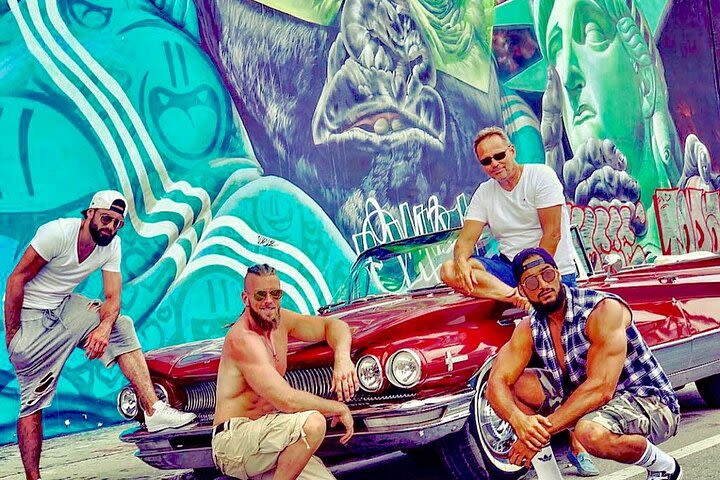 3 Hours Private Classic Car Tour of Miami Beach, Wynwood and Little Havana  image