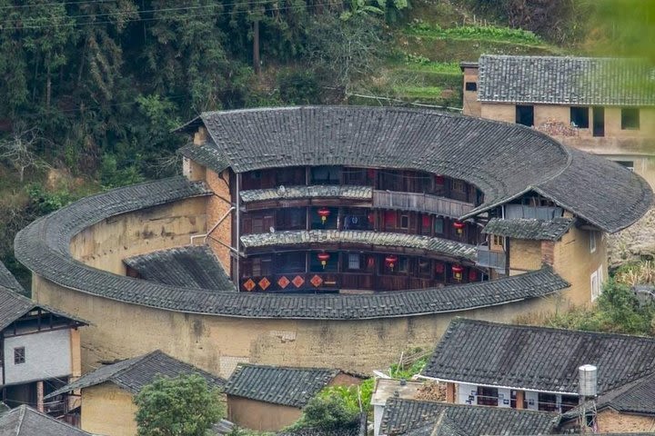 Private Day Tour To Tianluokeng Tulou from Xiamen Including Lunch image