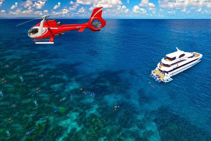 Full Day Reef Cruise and 10 Minute Helicopter Scenic Flight image