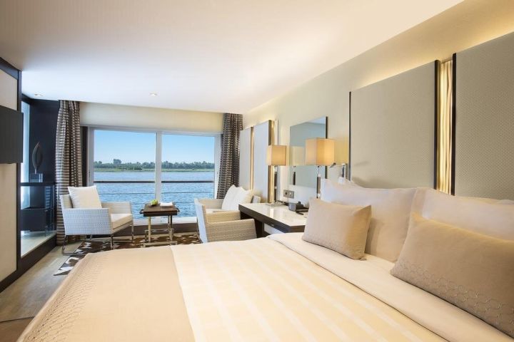 Luxurious Nile River Cruise from Aswan to Luxor image