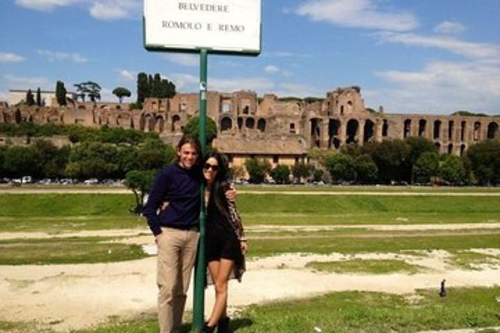 Walking Tour of the Ancient Rome Colosseum, Roman Forum and Palatine Hill image