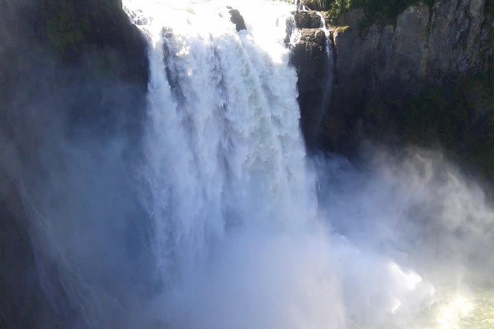 Private Cascade Mountains and Waterfalls Tour from Seattle image