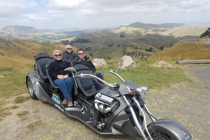 Scenic Te Mata Peak Tour by Supertrike image