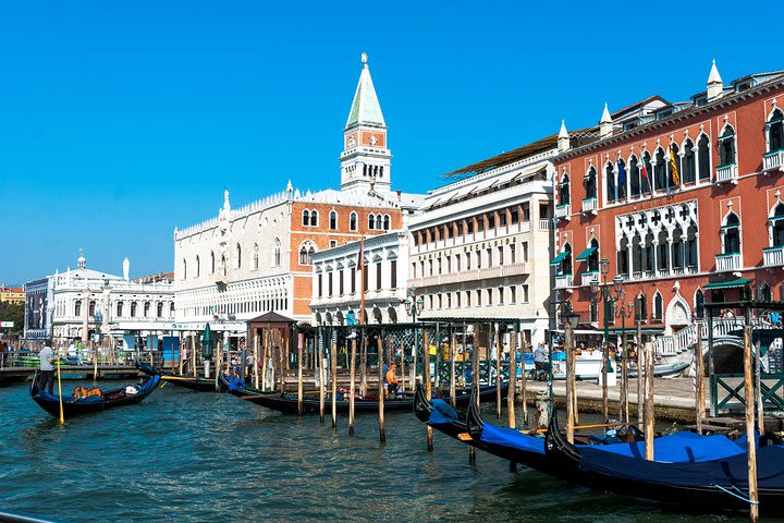 Public Tour: Byzantine Wonders in Venice image