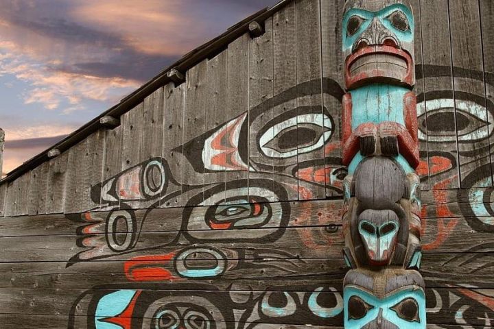 Alaskan Heritage & Sightseeing Tour image