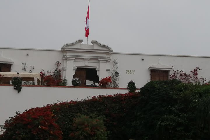 Lima Highlights and Larco Museum - Private Tour image