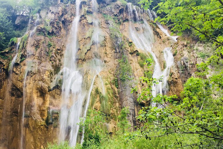 Plitvice Lakes private tour from Zagreb image