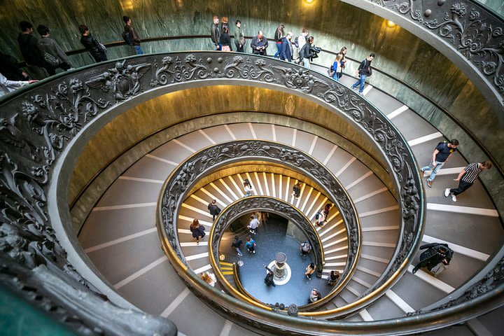 Best of Vatican Sistine Chapel and St.Peter's Dome with Skip the Line Access image