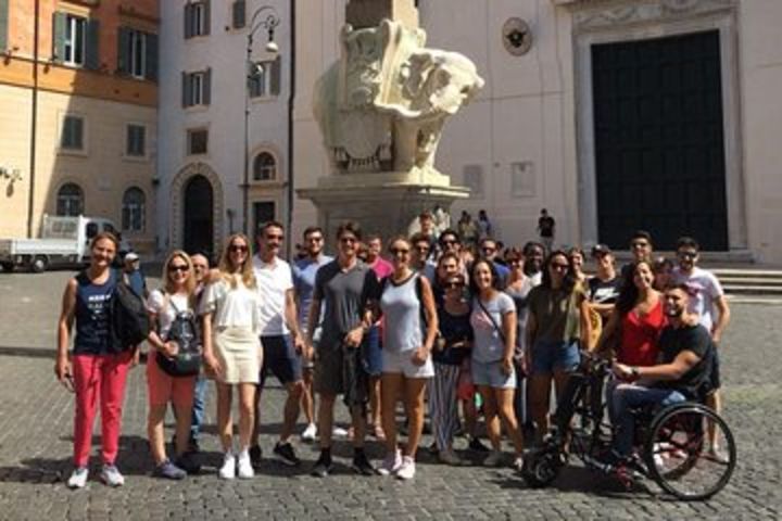 Rome Walking Tour Including the Pantheon and Trevi Fountain image